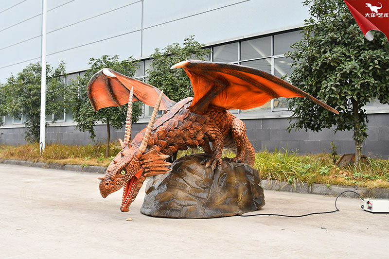 帶翅膀的仿真飛龍 大型西方龍模型